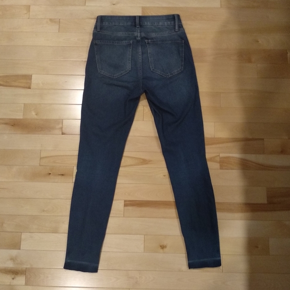 Old Navy Rockstar 24/7 super skinny jeans - Picture 4 of 4